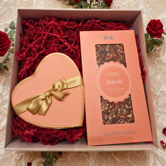 Poklon paket Bomboniera srce i čokolada jagoda